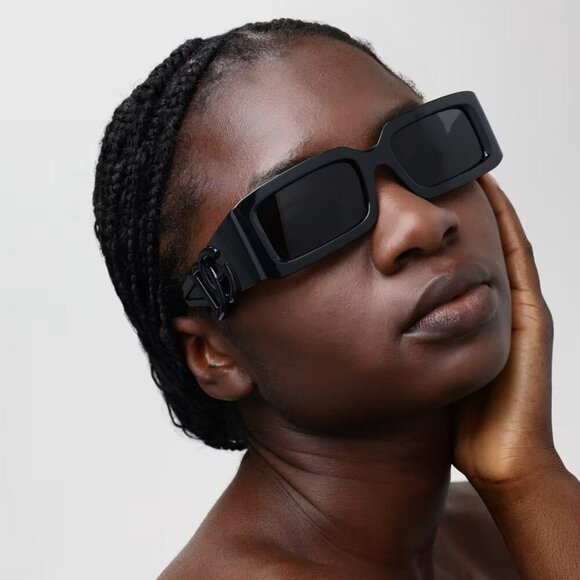 D&G DG6197 501/87 BRAND NEW Sunglasses Black Dark Grey Rectangle Unisex - Picture 12 of 12